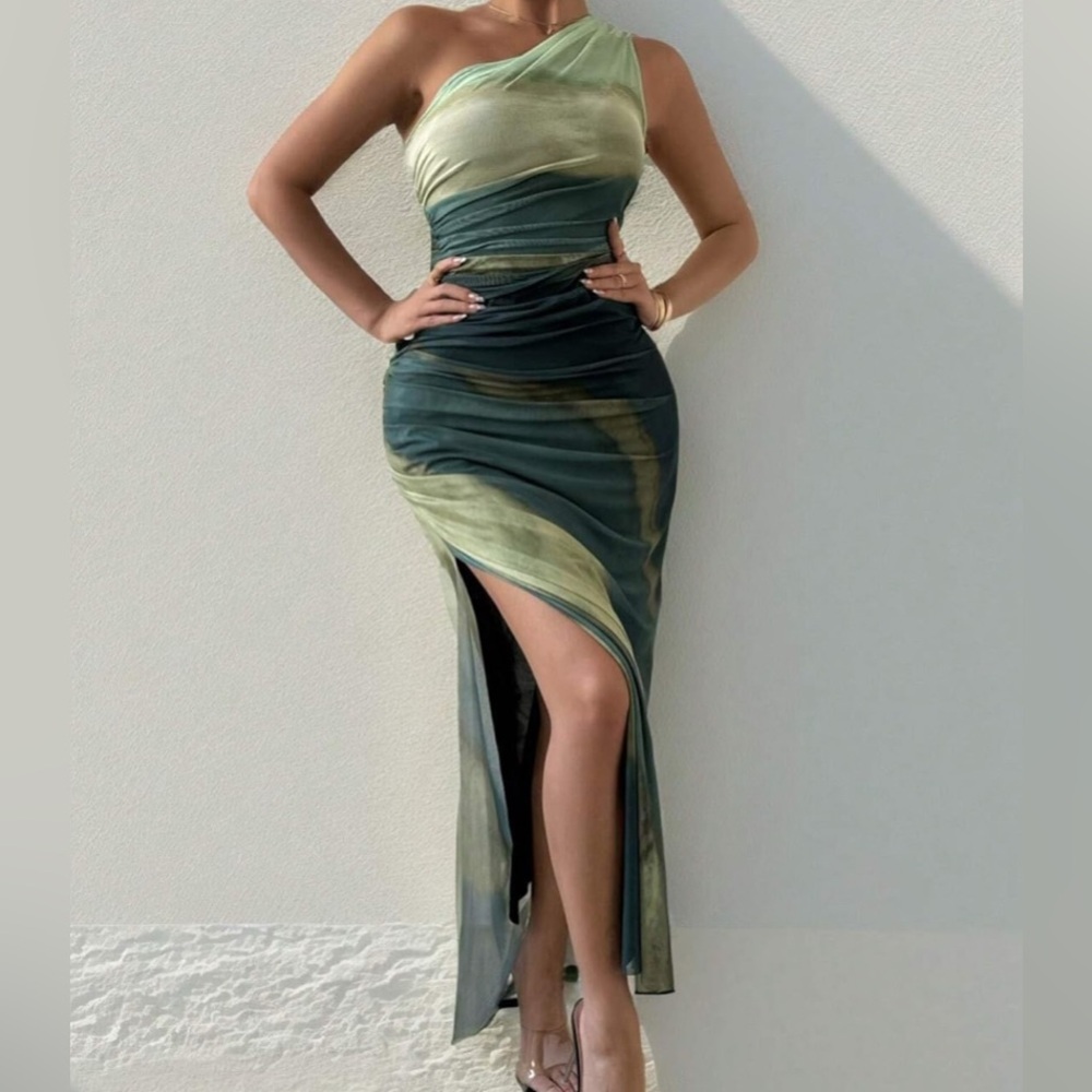 Ruched Mesh Green Gradient One Shoulder Dress With Slit Size S